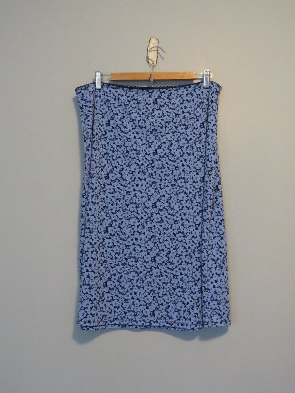 Vintage GAP 90s Y2K Navy Blue Ditsy Floral Print Stretch Midi Slip Skirt Sz XL